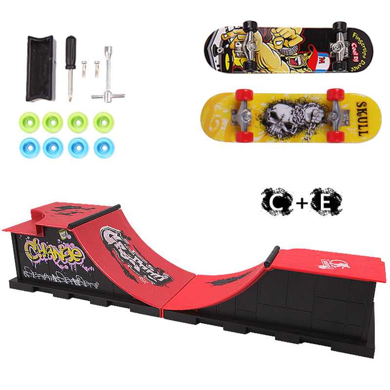 (8017+8018) with 2 skateboards